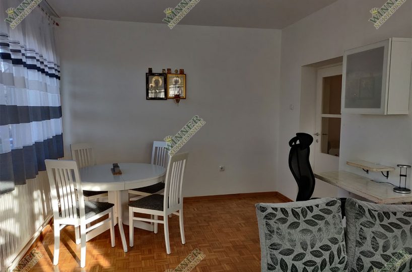 Izdavanje stan Kosutnjak Cukarica, dvosoban, renoviran, uknjizen, agencija za nekretnine, winner nekretnine, depozit