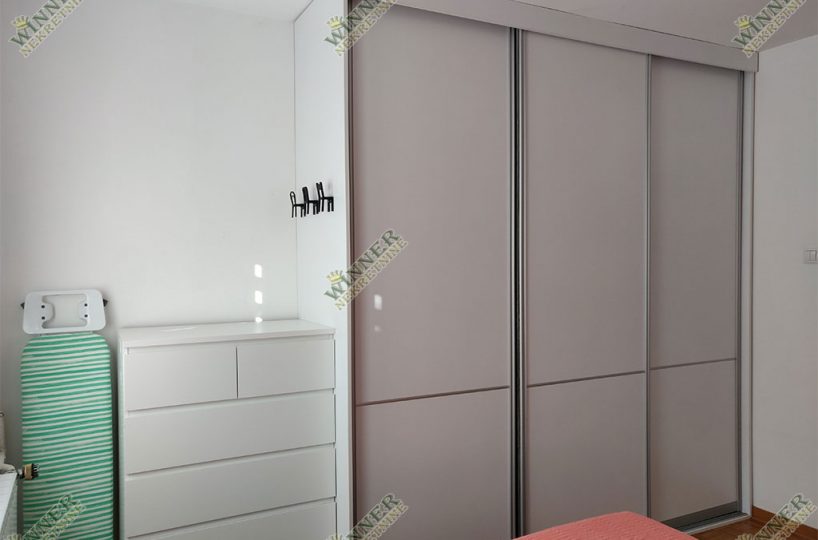 Izdavanje stan Kosutnjak Cukarica, dvosoban, renoviran, uknjizen, agencija za nekretnine, winner nekretnine, depozit