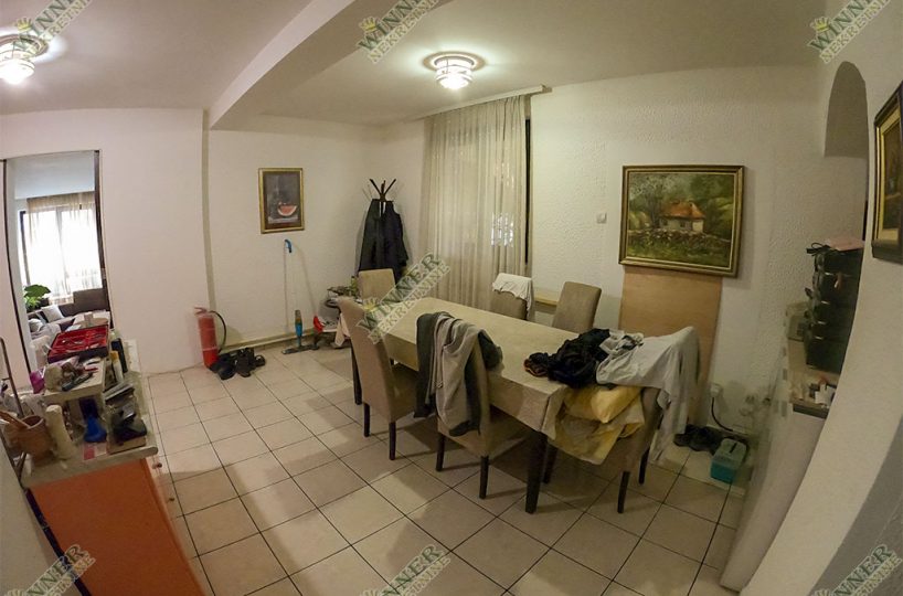 Prodaja Kuca Zemun uknjizeno Sava Kovacevic, spratna, dvoriste, agencija, winner nekretnine, etayno grejanje, plac, garaza, rostilj