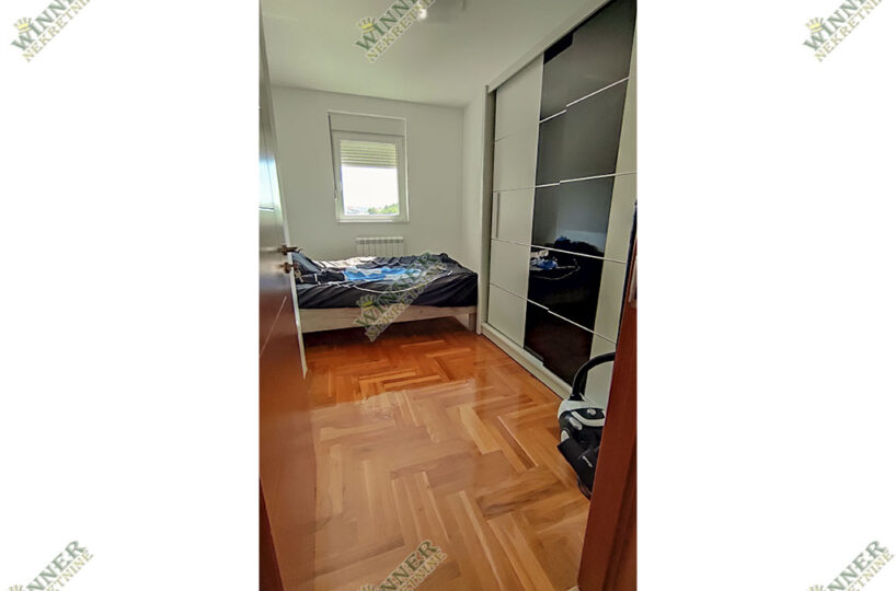 Izdavanje Stan Zemun Altina novogradnja, namesten, uknjizen, parking, klima, etazno grejanje, agencija, winner nekretnine, useljiv