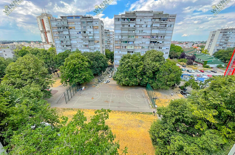 Prodaja Zemun Sava Kovačević uknjizeno renovirano agencija winner nekretnine dvoiposoban ponuda stanova centralno