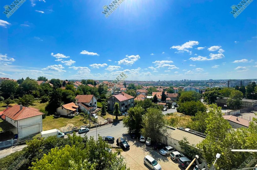 Izdavanje Stan Zvezdara Konjarnik, Ustanicka, odmah useljiv, agencija, winner nekretnine, namesten, renoviran, stanovi