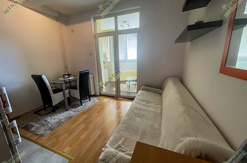 Izdavanje Stan Zvezdara Konjarnik, Ustanicka, odmah useljiv, agencija, winner nekretnine, namesten, renoviran, stanovi
