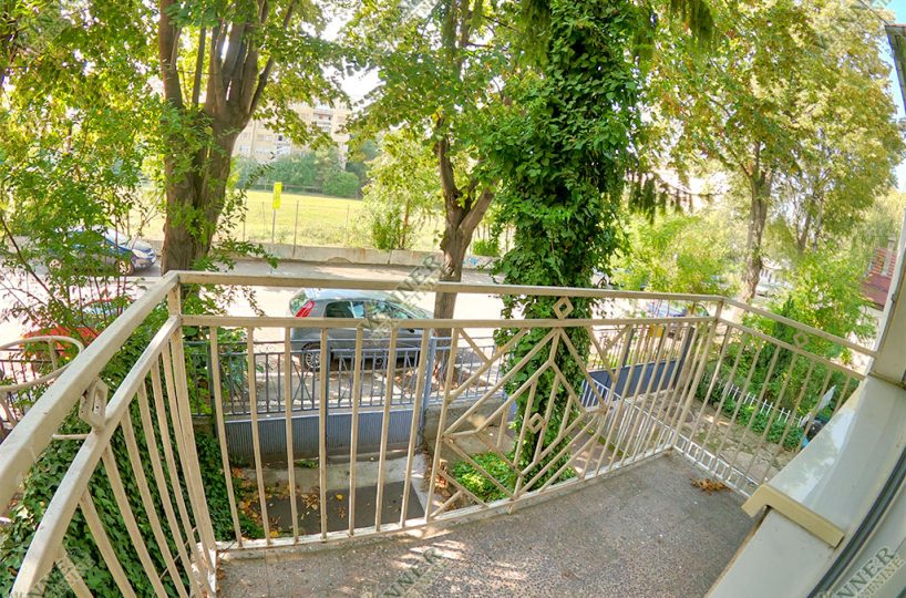 Izdavanje stan Meandri Zadrugarska, Zemun, dvosoban, renovirano, agencija, winner nekretnine, useljivo,