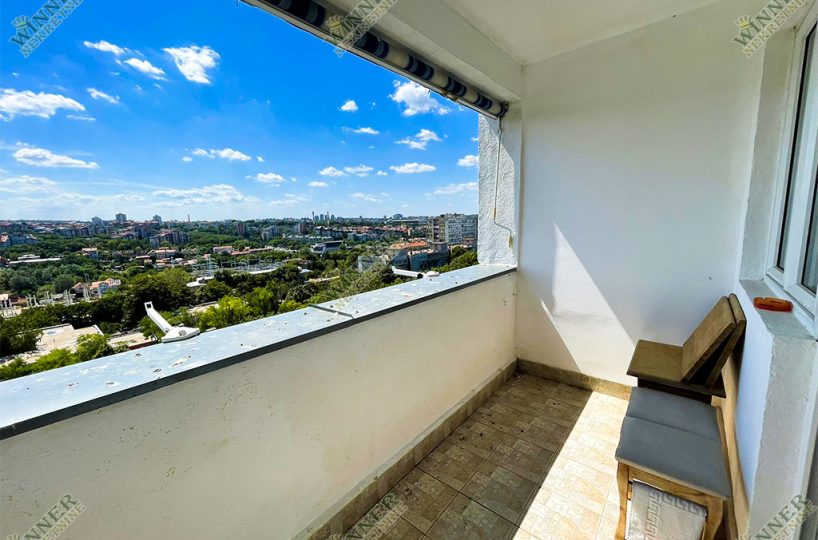 Prodaja stana Voždovac Dušanovac – 58m², jednoiposoban, terasa, pogled na Beograd, odmah useljiv, uknjizen, centralno grejanj