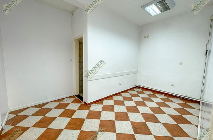 Izdaje se poslovni prostor Zemun, Sava Kovačevića, lokal, agencija, winner nekretnine, prazan