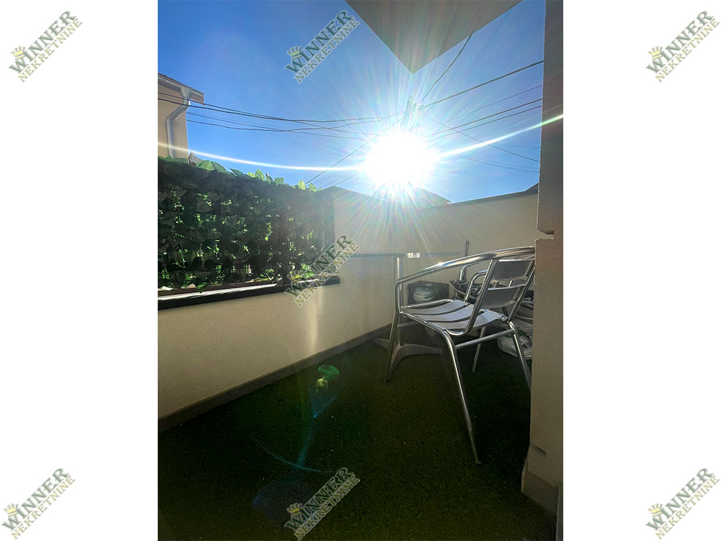 Stan na Prodaju Ledine – Novogradnja sa Parkingom i Terasom, uknjizen, agencija, winner nekretnine, namesten, useljiv, prodaja, EG