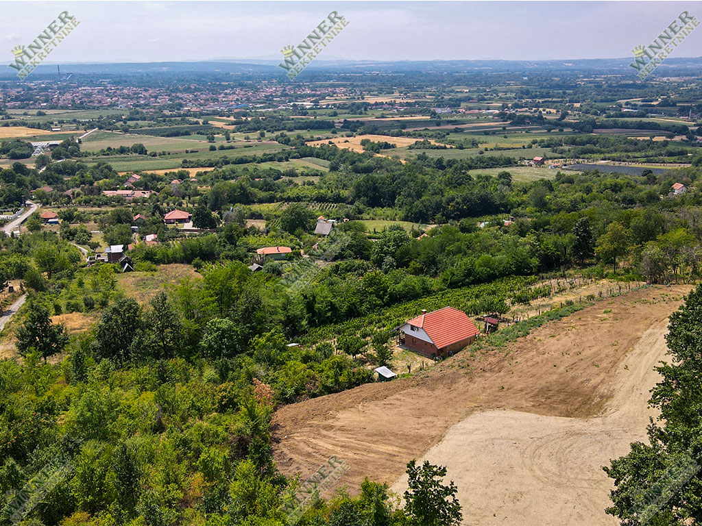 Prodaja Plac Svilajnac Bacica, 30ari, na brdu sa fatasticnim pogledom, ruza vetrova, ociscen plac, put do placa, agencija winner nekretnine, uknjizeno,