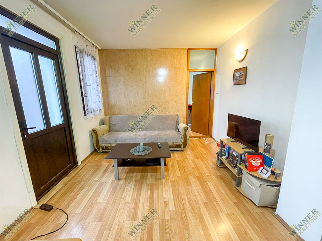 Prodaja stan 48m² 1.5 Zemun Sava Kovačevića – Gas, Terasa, Parking, agencija, winner nekretnine, ponu