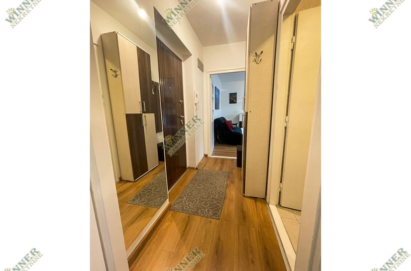 Prodaja Stan renoviran Zemun, naselje Kalvarija, useljivo, uknjizeno, agencija, winner nekretnine, namesten, kvalitetna gradnja, lux