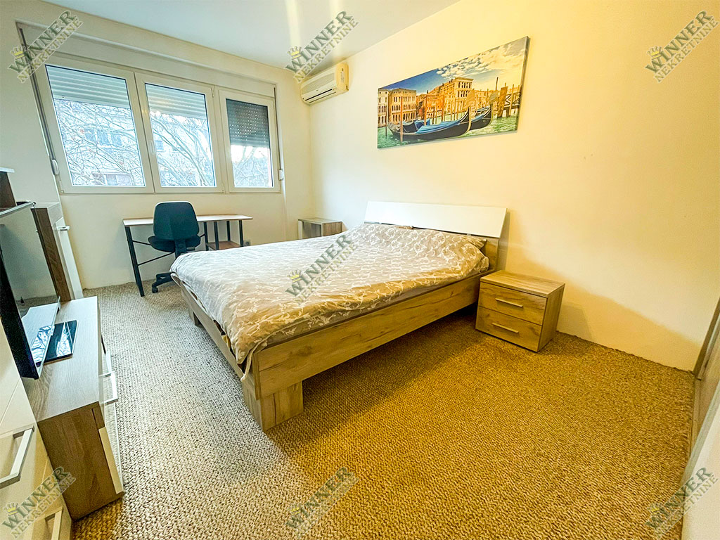 Prodaja Stan renoviran Zemun, naselje Kalvarija, useljivo, uknjizeno, agencija, winner nekretnine, namesten, kvalitetna gradnja, lux