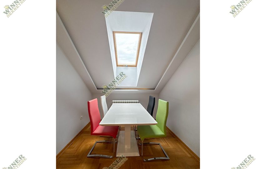 Izdavanje Stan Zeleznicka duplex, Zemun, naselje Save Kovacevic, novogradnja, agencija winner nekretnine,