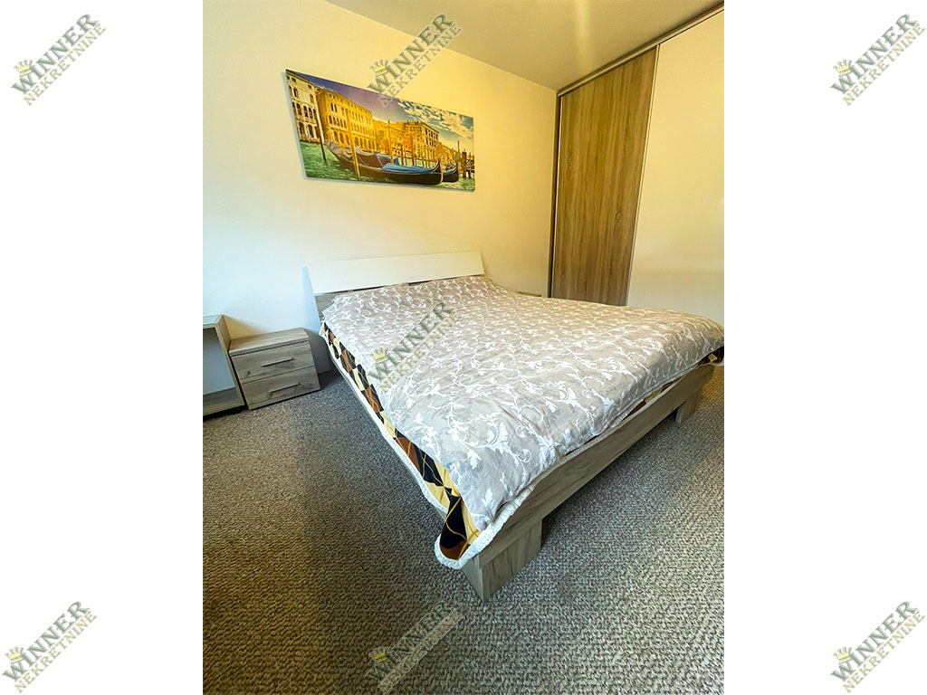 Prodaja Stan renoviran Zemun, naselje Kalvarija, useljivo, uknjizeno, agencija, winner nekretnine, namesten, kvalitetna gradnja, lux