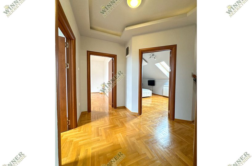 Izdavanje Stan Zeleznicka duplex, Zemun, naselje Save Kovacevic, novogradnja, agencija winner nekretnine,