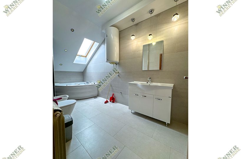 Izdavanje Stan Zeleznicka duplex, Zemun, naselje Save Kovacevic, novogradnja, agencija winner nekretnine,