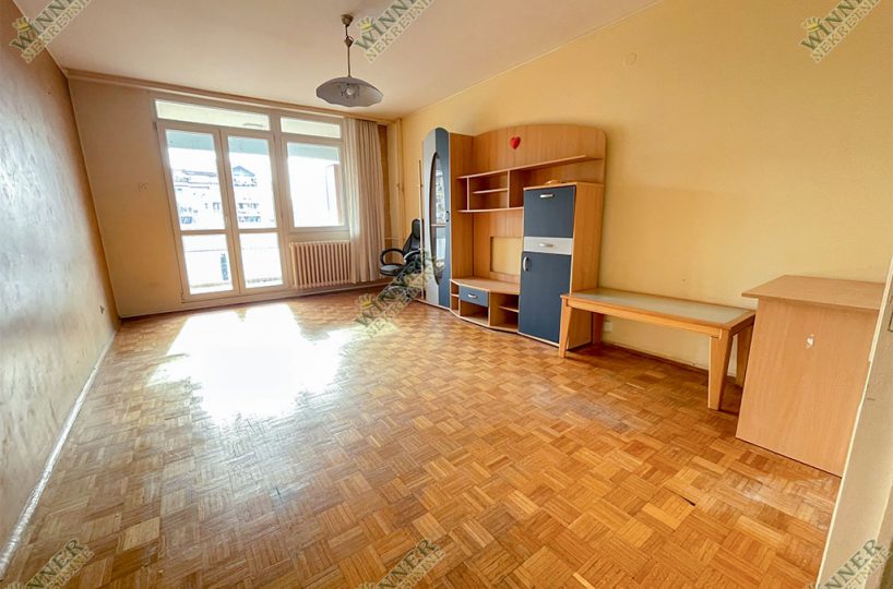 Prodaja Stan Zemun Backa Meandri, Sava Kovacevic, uknjiyeno, trosoban, renoviran, agencija winner nekretnine, centraln