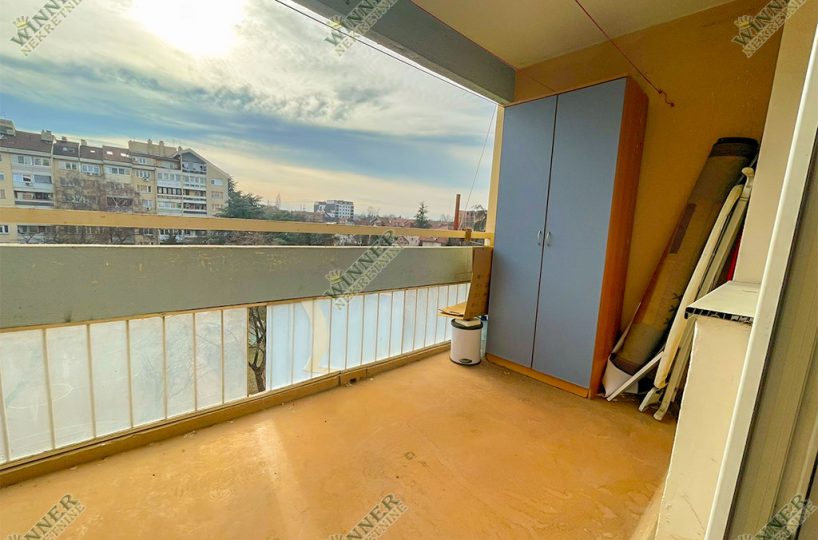 Prodaja Stan Zemun Backa Meandri, Sava Kovacevic, uknjiyeno, trosoban, renoviran, agencija winner nekretnine, centraln