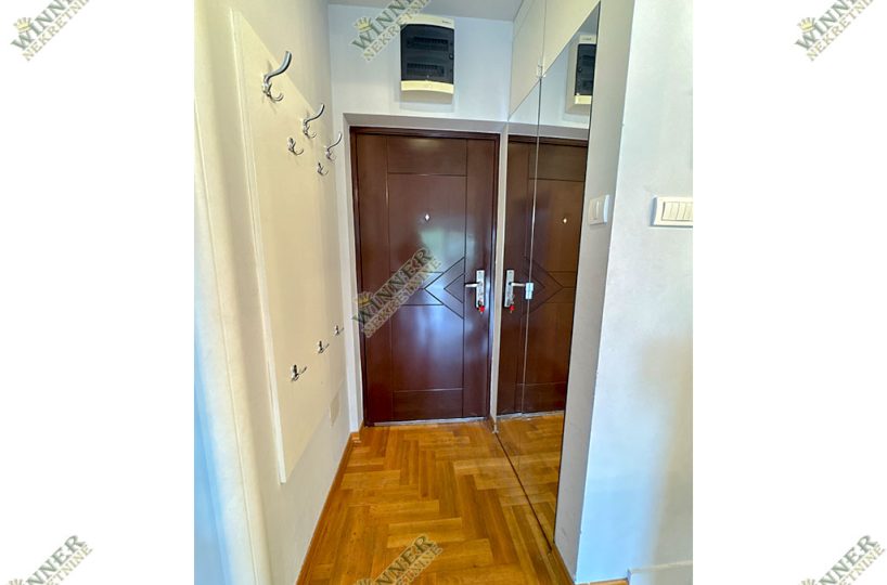 Izdavanje Stan Zeleznicka duplex, Zemun, naselje Save Kovacevic, novogradnja, agencija winner nekretnine,
