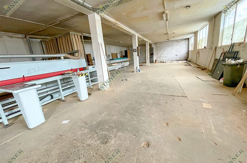 Izdaje se magacinski prostor – Zemu, naselje Meandri, ulica Zadrugarska, agencija, winner nekretnine, poslovni prostor,