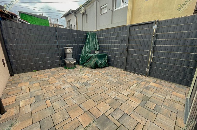 Namešten trosoban stan 54m² sa dvorištem - WINNER Nekretnine, kuca, izdavanje, useljivo, lux, zemun, gornji grad