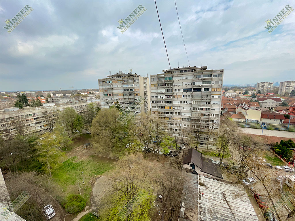 Terasa pogled, Prodaja stana Zemun – Sava Kovačević, Terasa, renoviran, winner nekretnine, agencija, CG, uknjižen