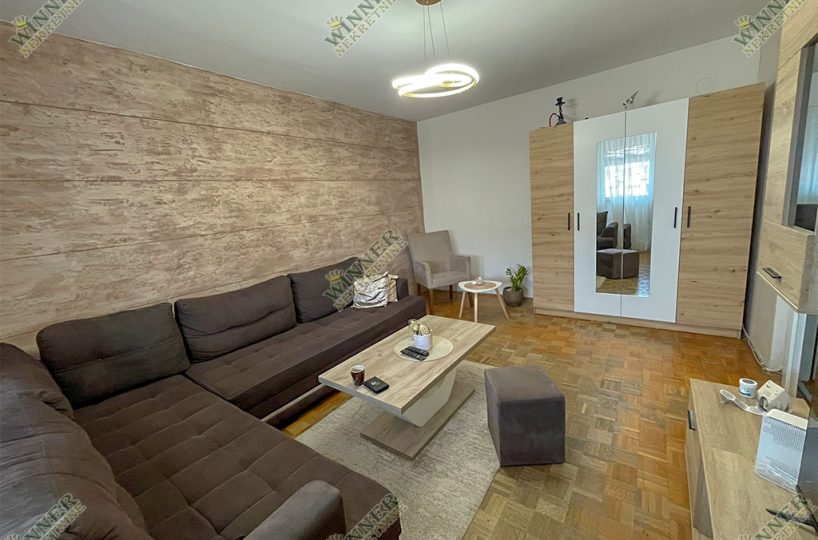 Prodaja stana Zemun – Sava Kovačević, Terasa, renoviran, winner nekretnine, agencija, CG, uknjižen