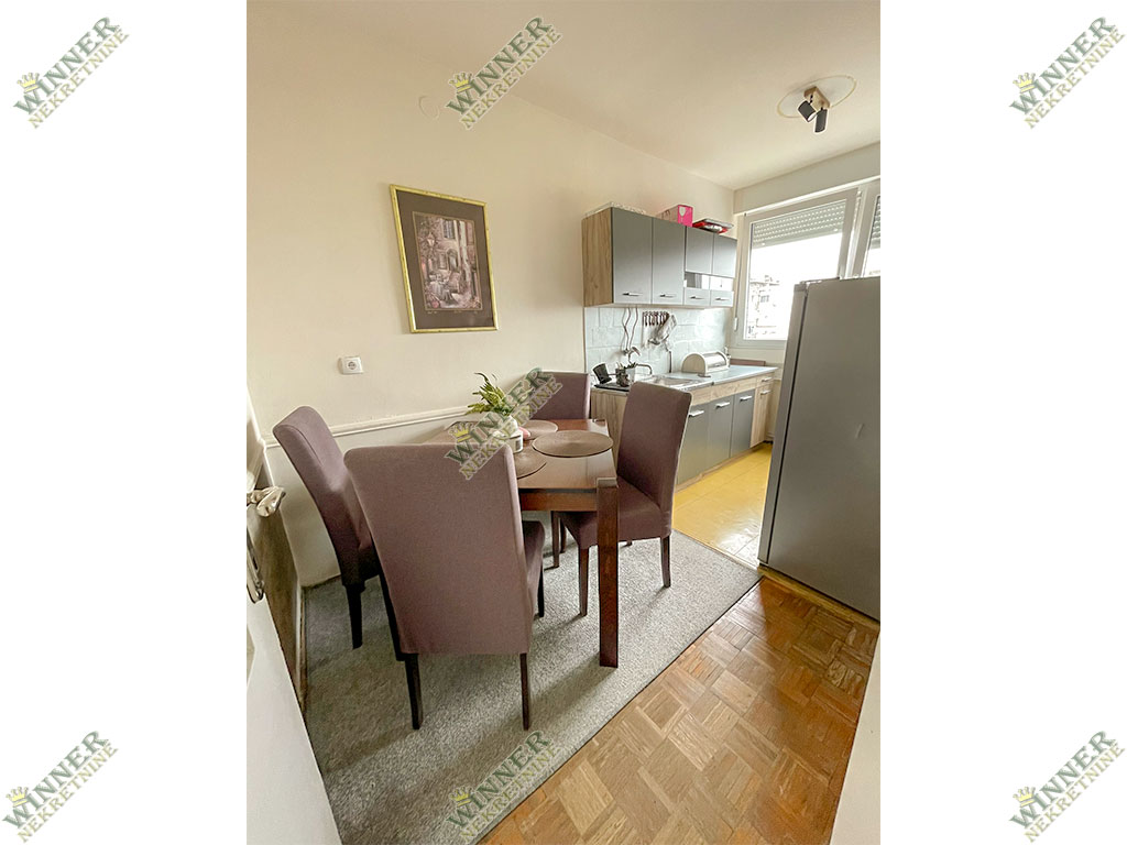 Trpezarija, Prodaja stana Zemun – Sava Kovačević, Terasa, renoviran, winner nekretnine, agencija, CG, uknjižen