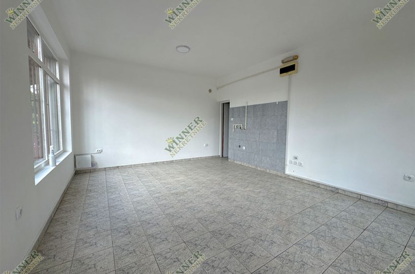 IZDAVANJE Funkcionalan lokal, poslovni prostor, Zemun, altina, agencija, winner nekretnine,