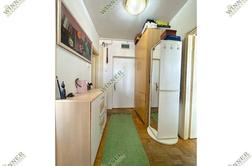 Prodaja stana Zemun – Sava Kovačević, 47m2, kompletno renoviran, agencija, winner nekretnine,